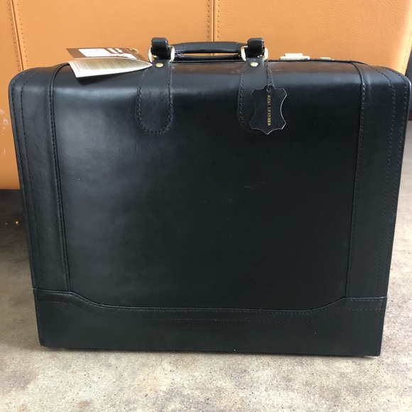 Briefcase/suitcase - Picture 2 of 16